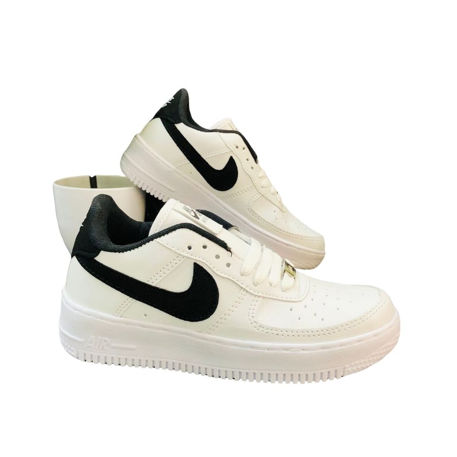 Nike blanco con negro